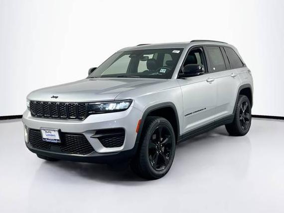 JEEP GRAND CHEROKEE 2022 1C4RJHAGXN8582762 image